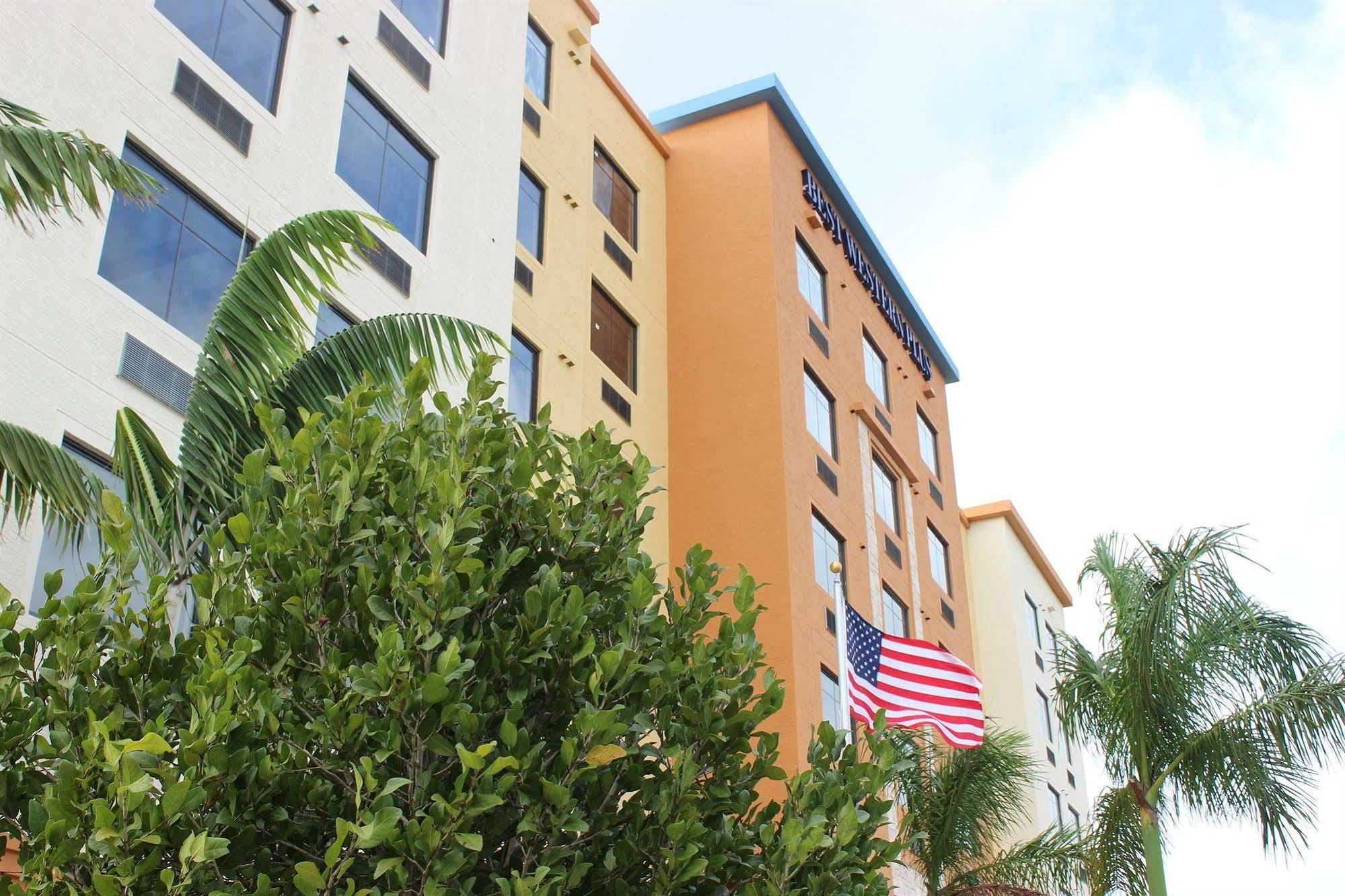 เบสต์ เวสเทิร์น พลัส ไมอามี เอ็กเซกคิวทีฟ แอร์พอร์ต Hotel Country Walk ภายนอก รูปภาพ